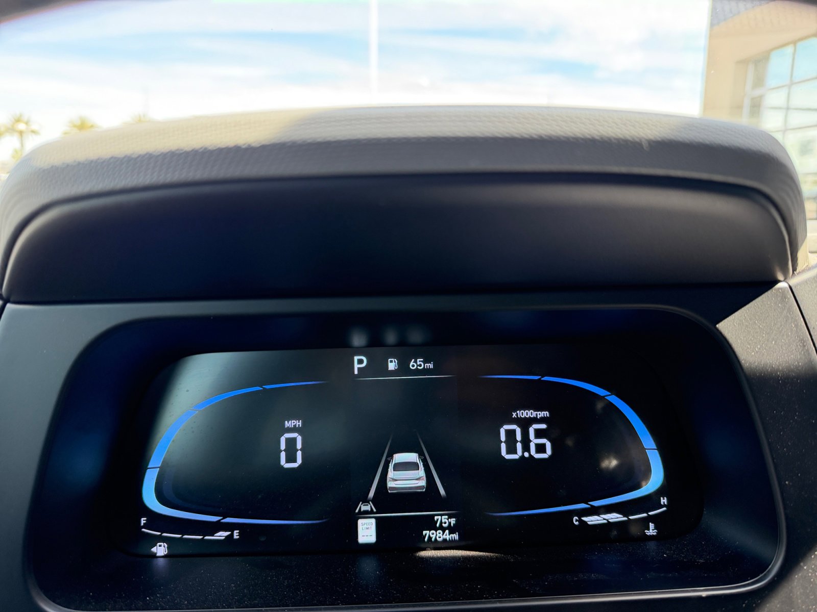 Certified 2025 Hyundai Elantra Sport FWD image 10