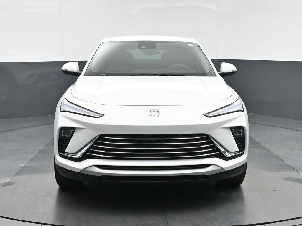 Used 2024 Buick Envista Preferred w/ Convenience I Package image 2