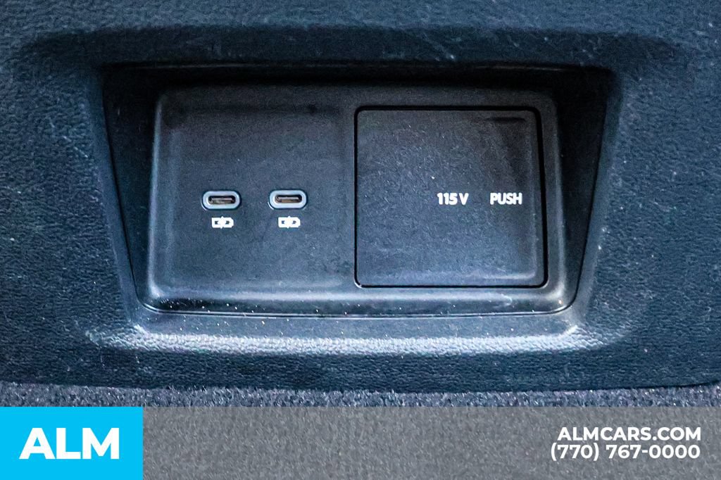 Used 2024 Volkswagen Atlas Cross Sport SE FWD image 56