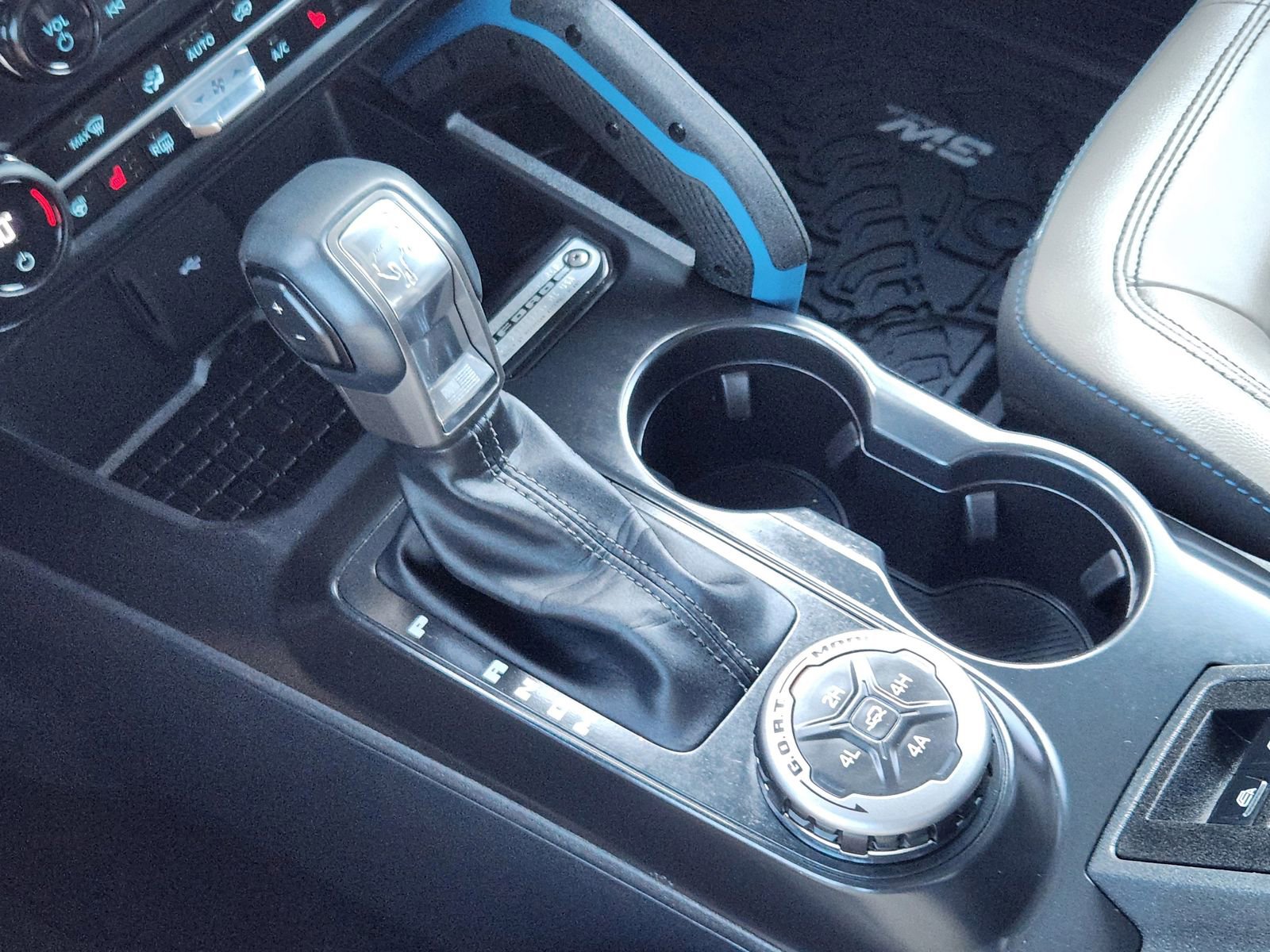 Used 2024 Ford Bronco Wildtrak image 21