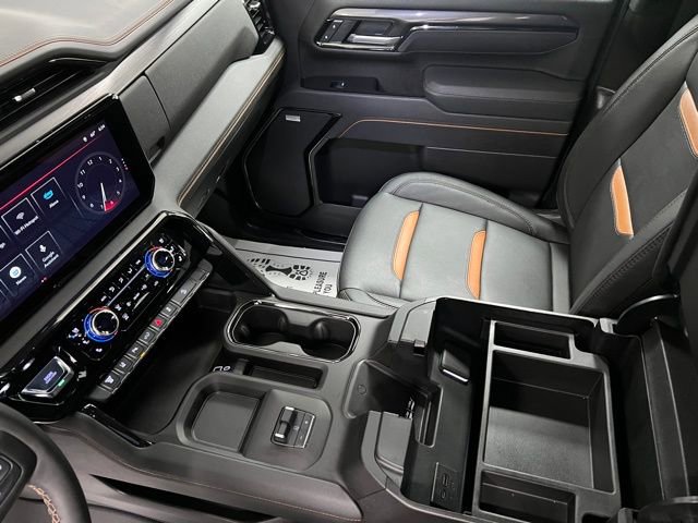 Used 2025 GMC Sierra 3500 AT4 w/ AT4 Premium Plus Package image 39