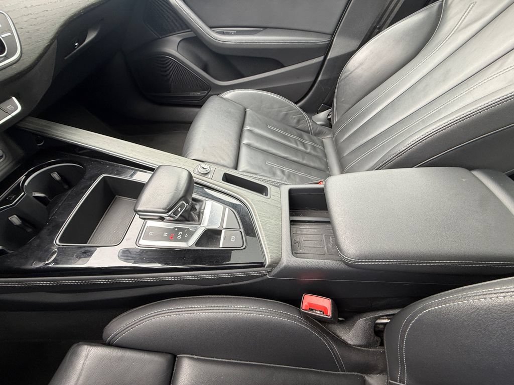 Used 2024 Audi A4 2.0T Premium Plus AWD/4WD image 32