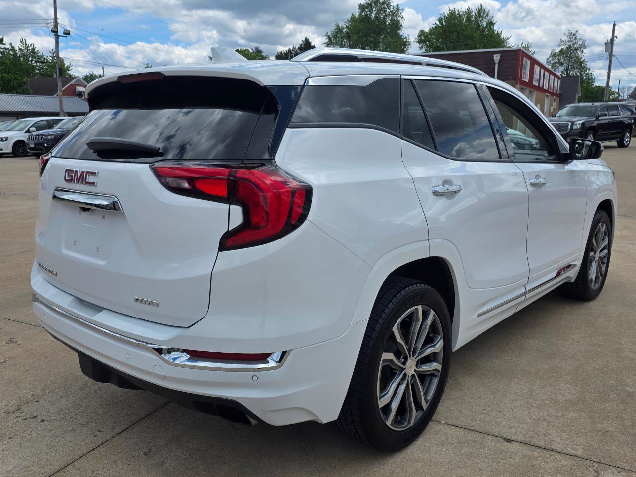 Used 2020 GMC Terrain Denali w/ LPO, Floor Liner Package AWD/4WD image 23