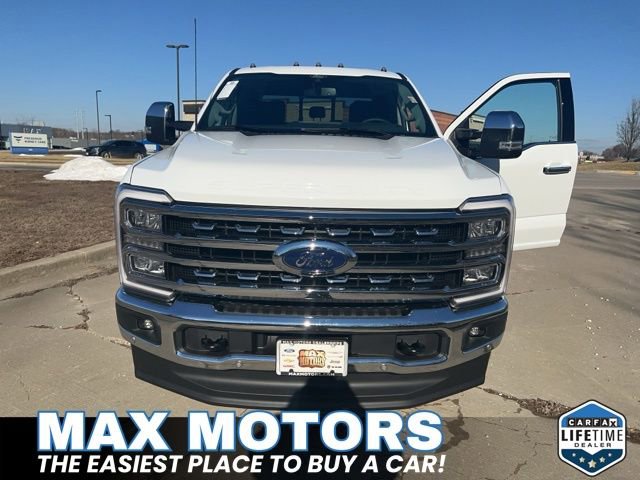 New 2026 Ford F250 Lariat w/ Lariat Ultimate Package image 3