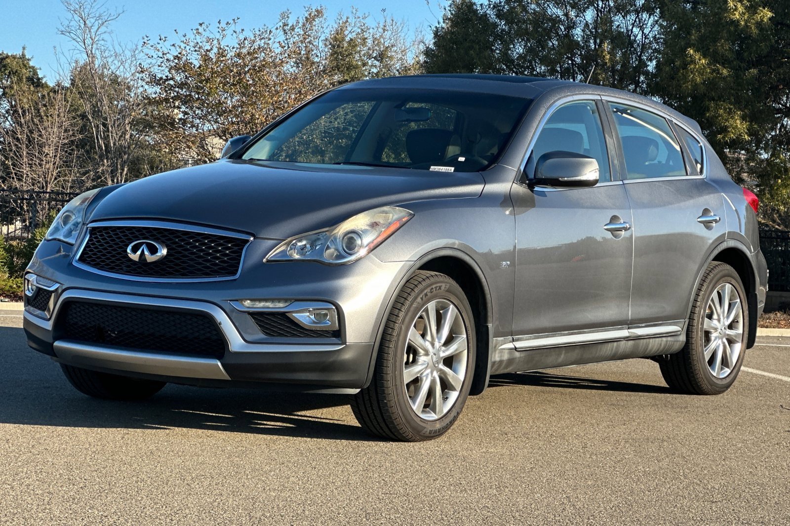 Used 2017 INFINITI QX50 2WD image 8