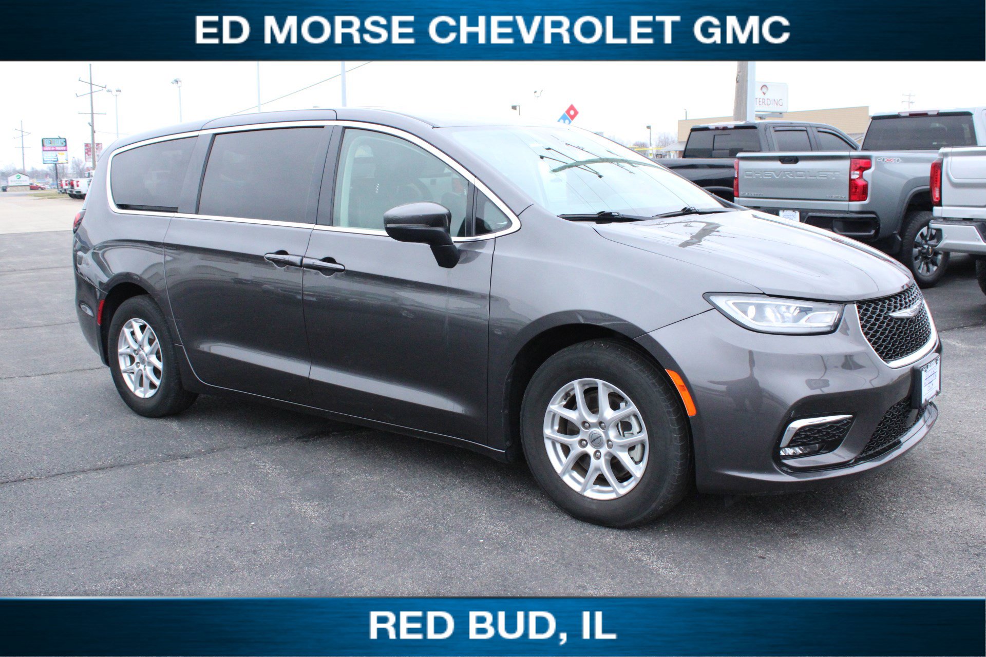 Used 2023 Chrysler Pacifica Touring-L