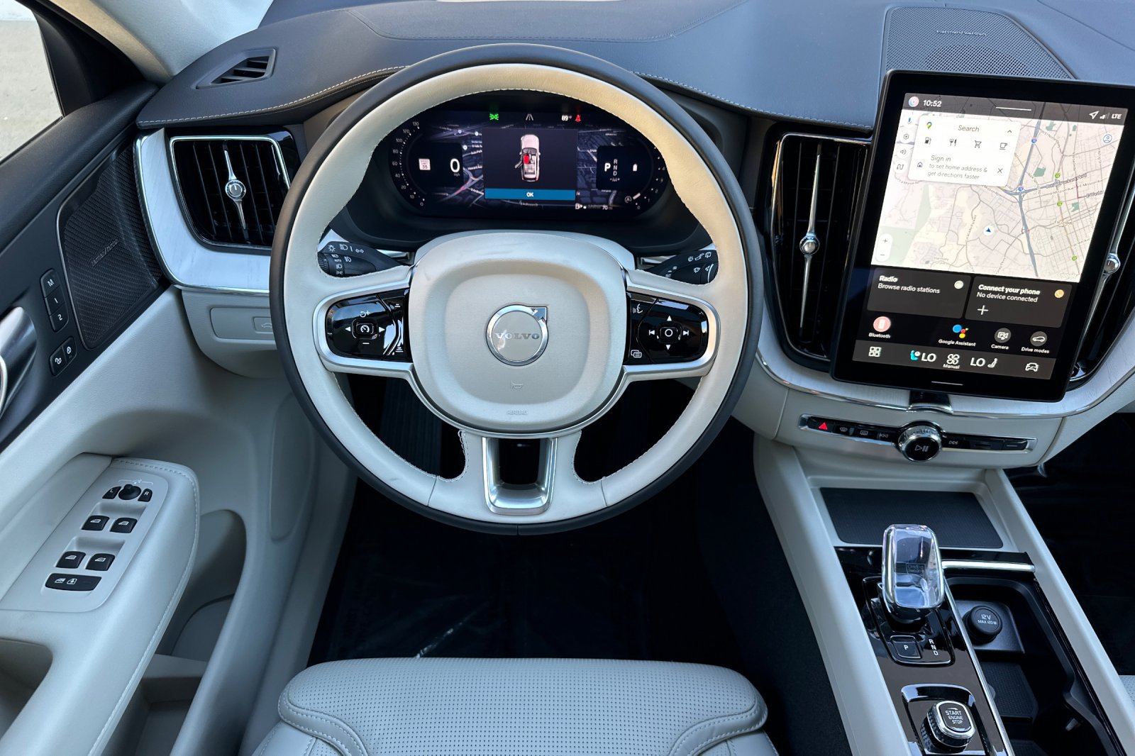 New 2026 Volvo XC60 B5 Ultra w/ Climate Package AWD/4WD image 11