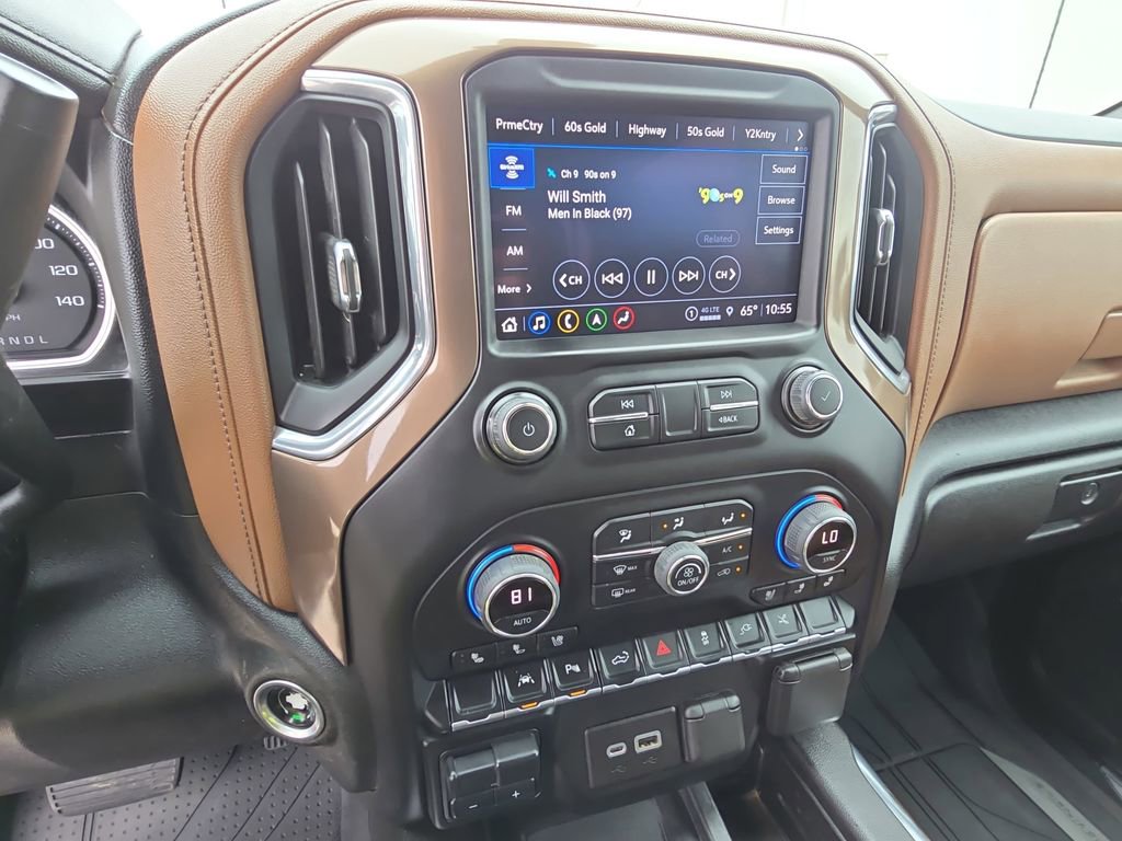 Used 2022 Chevrolet Silverado 1500 High Country w/ Technology Package image 21