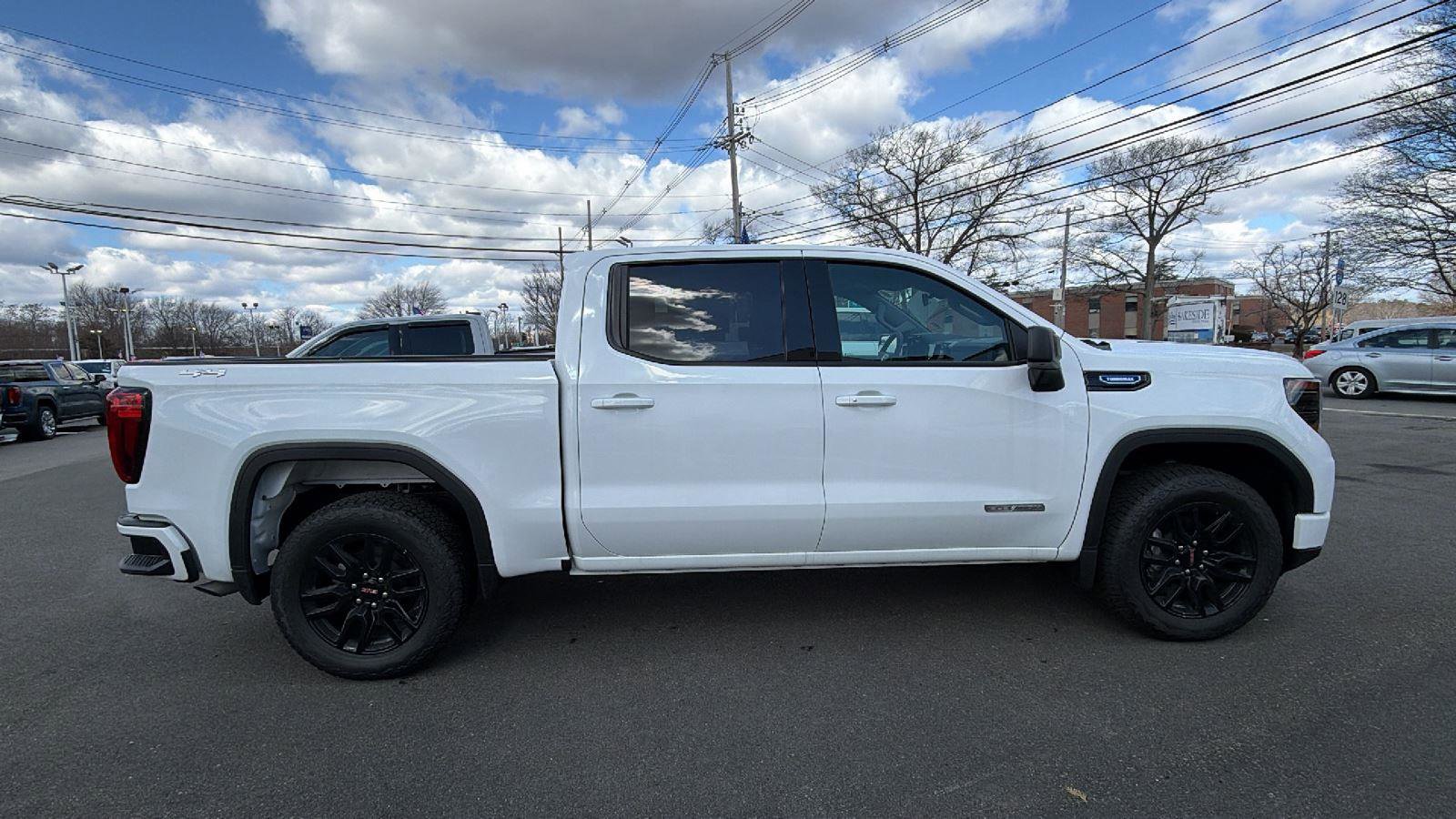 New 2026 GMC Sierra 1500 Elevation image 8