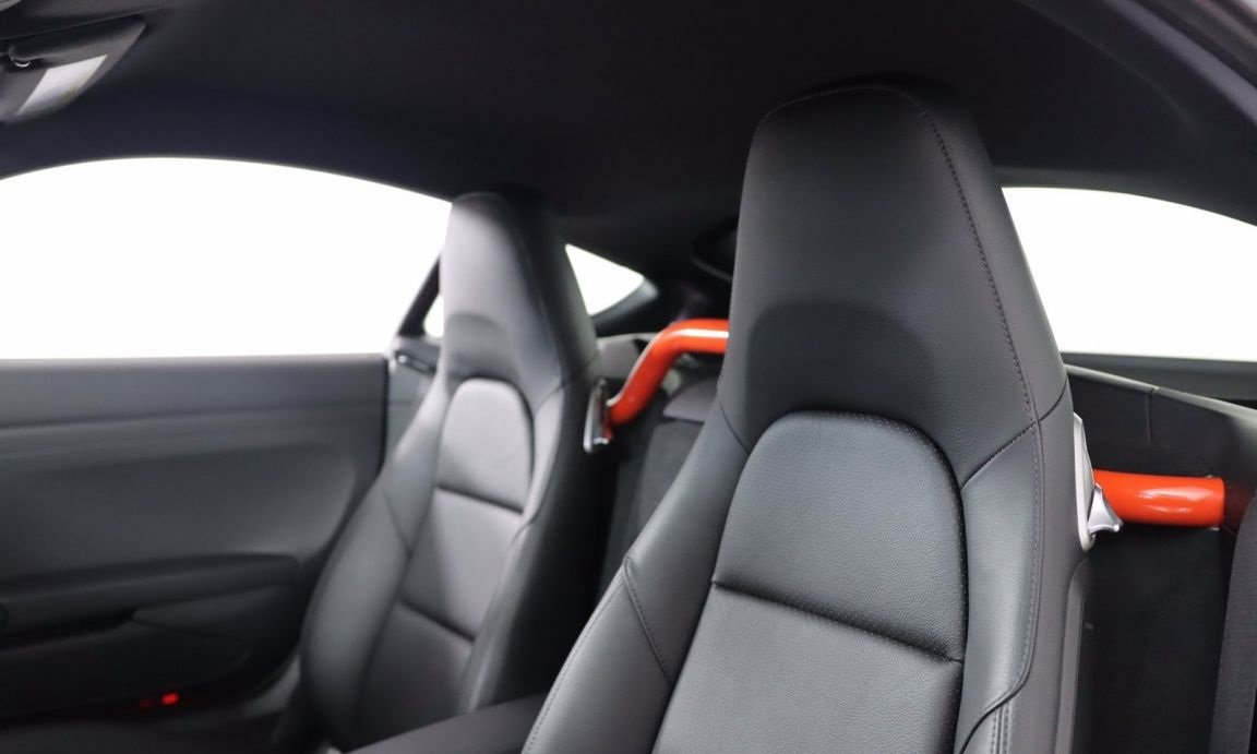 Used 2019 Porsche 718 Cayman S RWD image 4