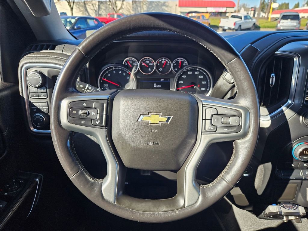Used 2021 Chevrolet Silverado 1500 LT AWD/4WD image 14