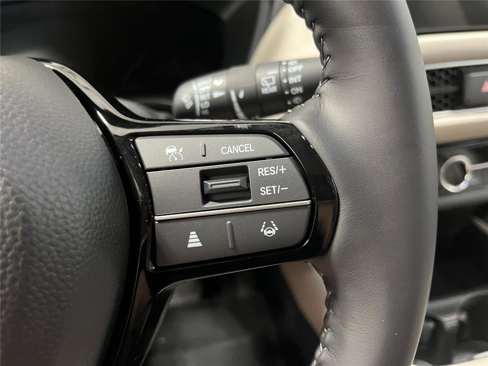 New 2026 Honda HR-V EX-L image 18