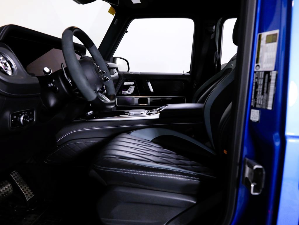 Used 2025 Mercedes-Benz G 63 AMG 4MATIC image 30