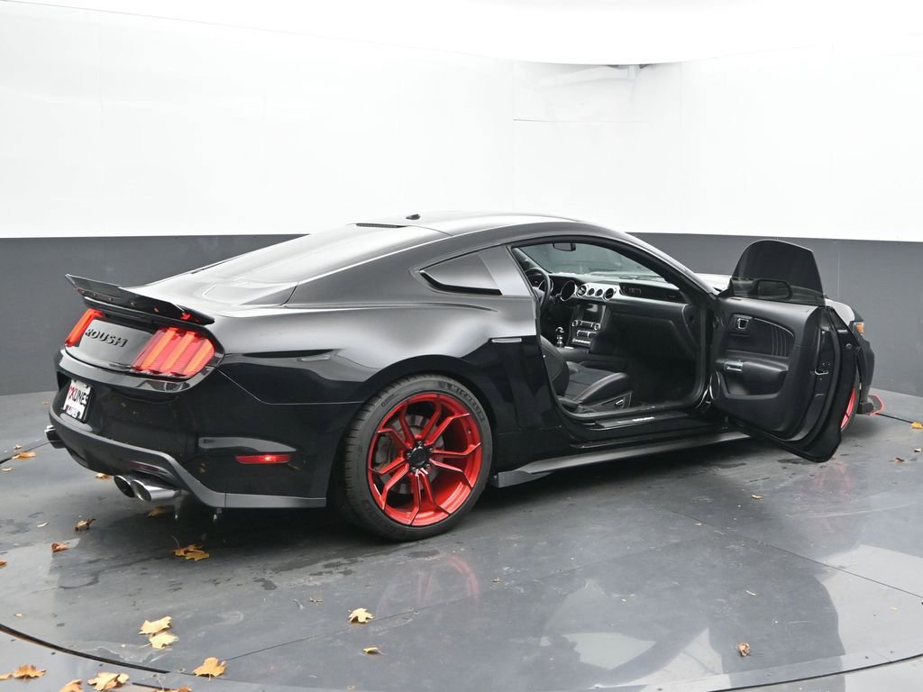 Used 2017 Ford Mustang GT Premium w/ GT Performance Package image 54