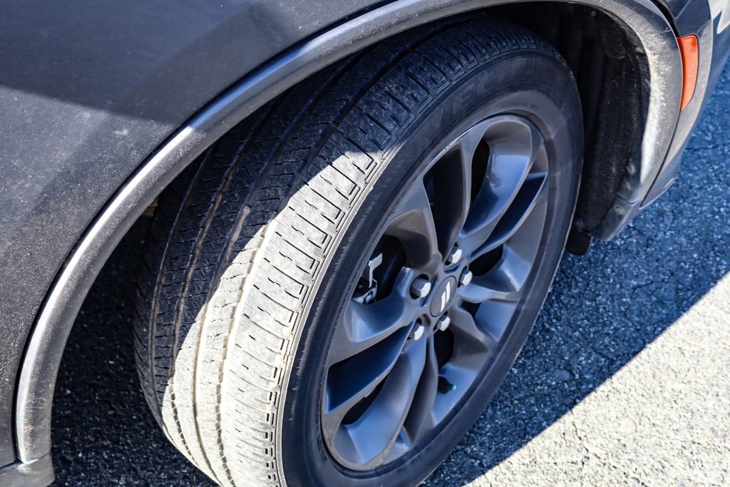 Used 2025 Dodge Durango GT w/ Blacktop Package image 40