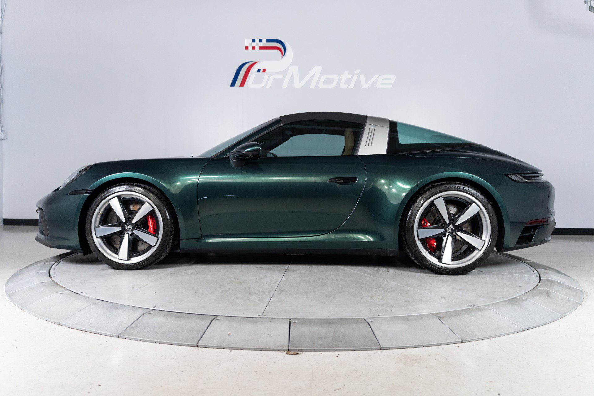 Used 2024 Porsche 911 Targa 4 GTS AWD/4WD image 3
