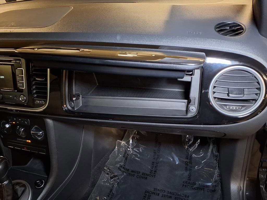 Used 2015 Volkswagen Beetle 1.8T image 23