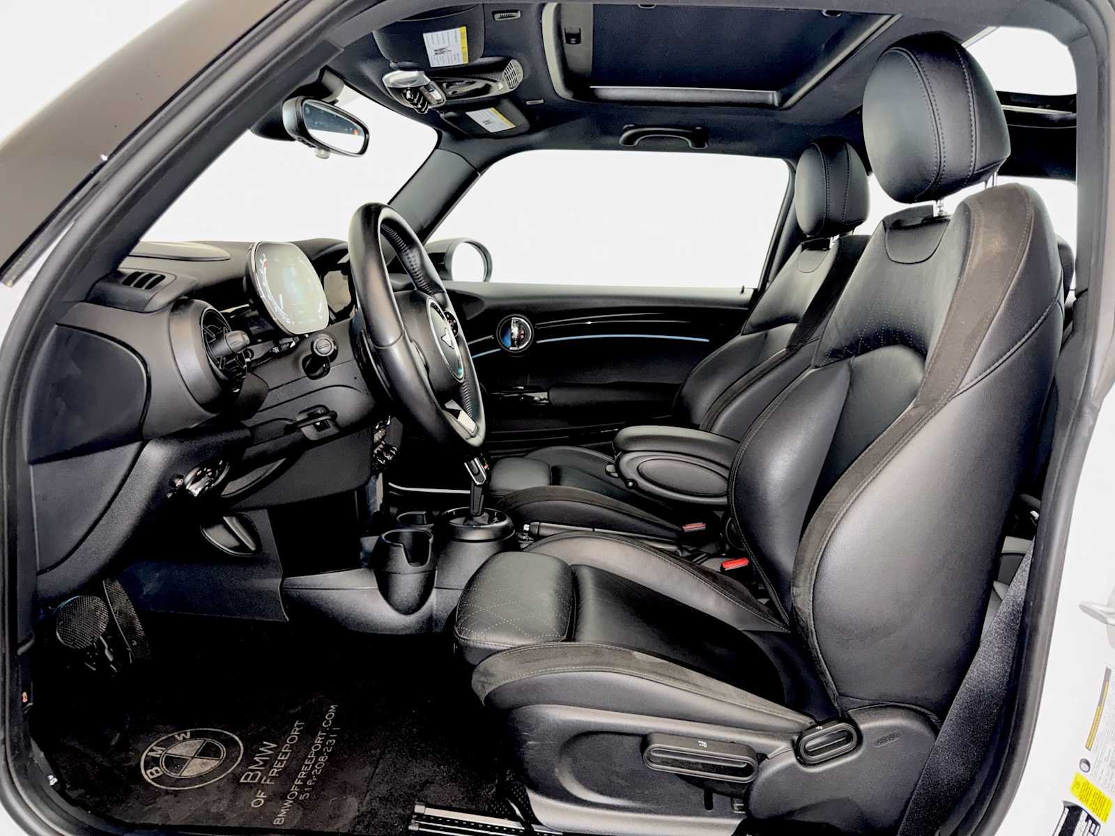 Used 2024 MINI Cooper S FWD image 9