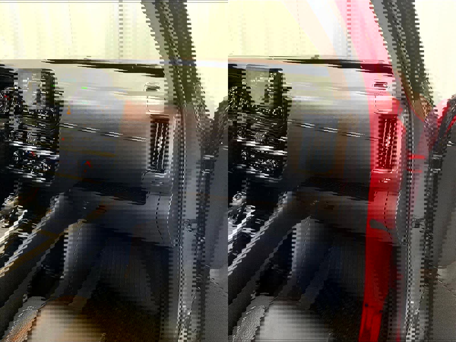 Used 2022 Nissan Pathfinder SL w/ SL Premium Package AWD/4WD image 13