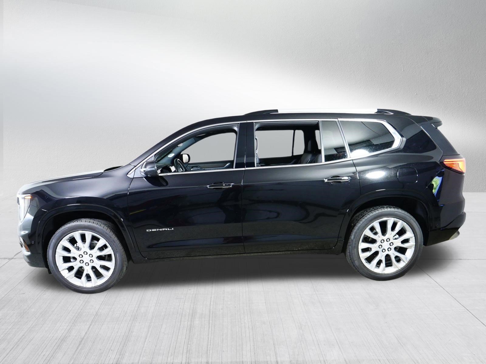 Used 2024 GMC Acadia Denali w/ Super Cruise Package AWD/4WD image 4