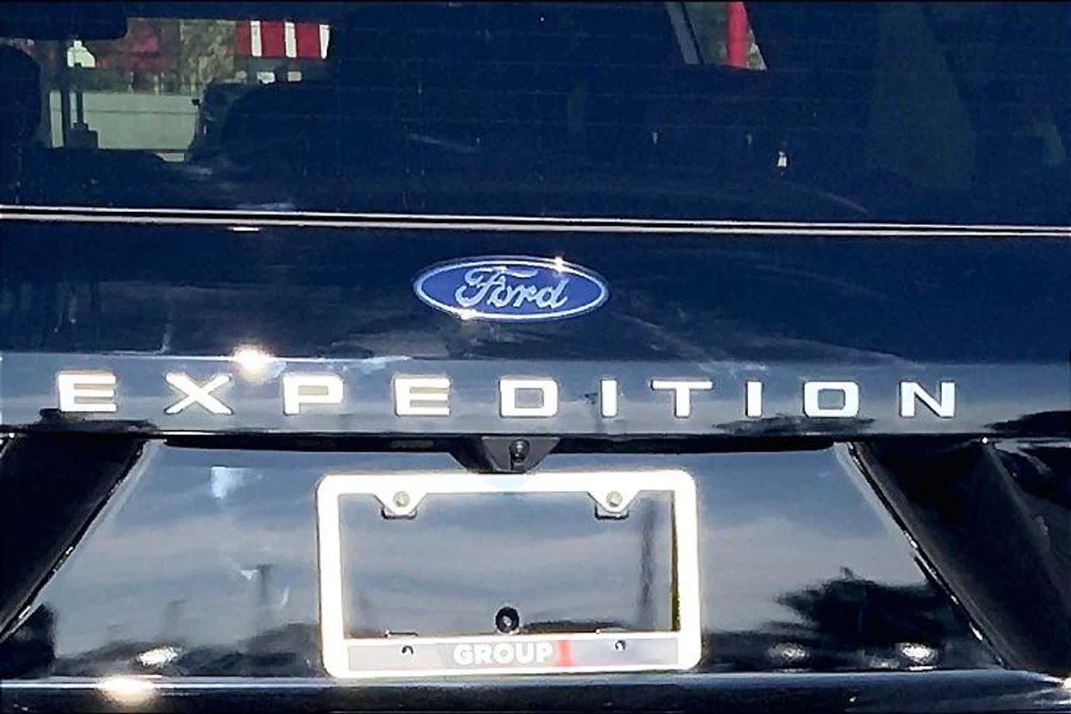 Used 2025 Ford Expedition Max Active AWD/4WD image 31