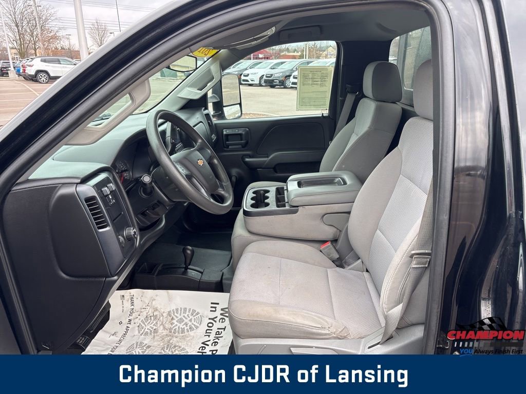 Used 2015 Chevrolet Silverado 2500 W/T w/ Snow Plow Prep Package image 17