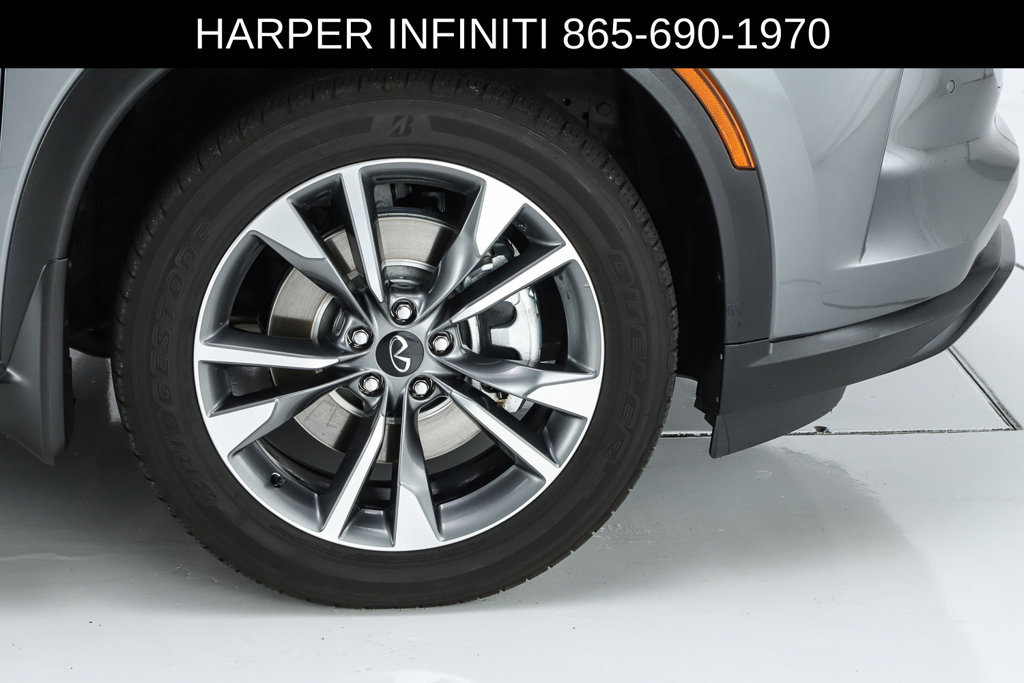 Used 2023 INFINITI QX60 Luxe w/ Performance Audio Package FWD image 15
