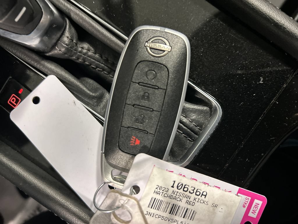 Used 2023 Nissan Kicks SR w/ SR Premium Package FWD image 20
