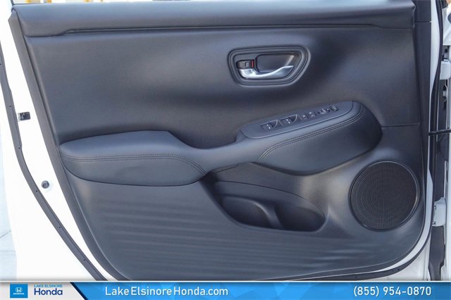 Used 2023 Honda HR-V LX image 13