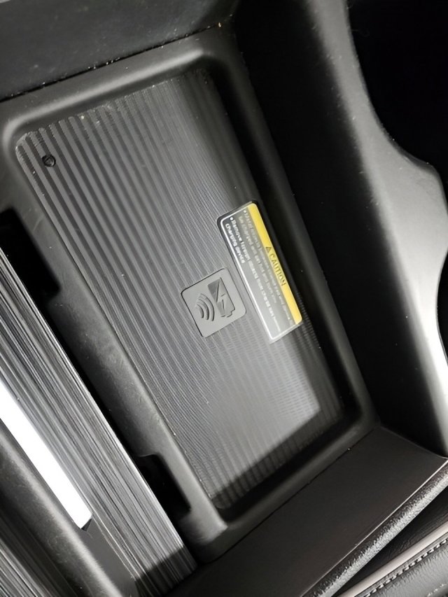 Used 2022 Honda Odyssey Elite image 38