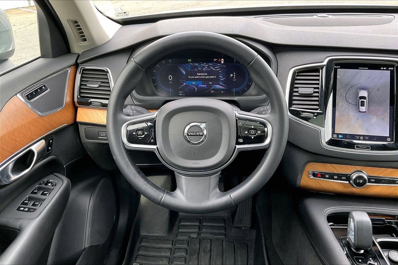 Used 2024 Volvo XC90 B5 Plus image 10