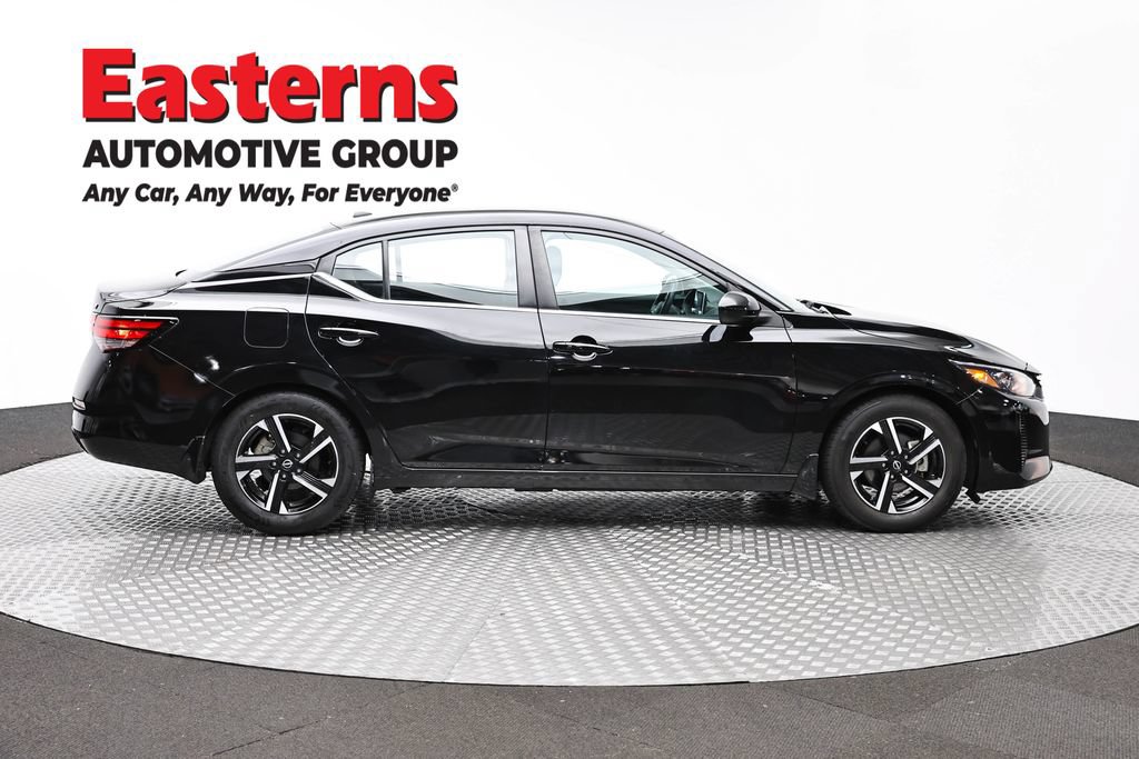 Used 2024 Nissan Sentra SV FWD image 4