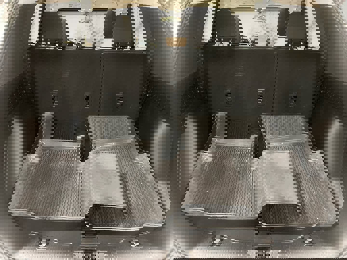 Used 2021 Ford Escape SE w/ SE Sport Appearance Package image 18