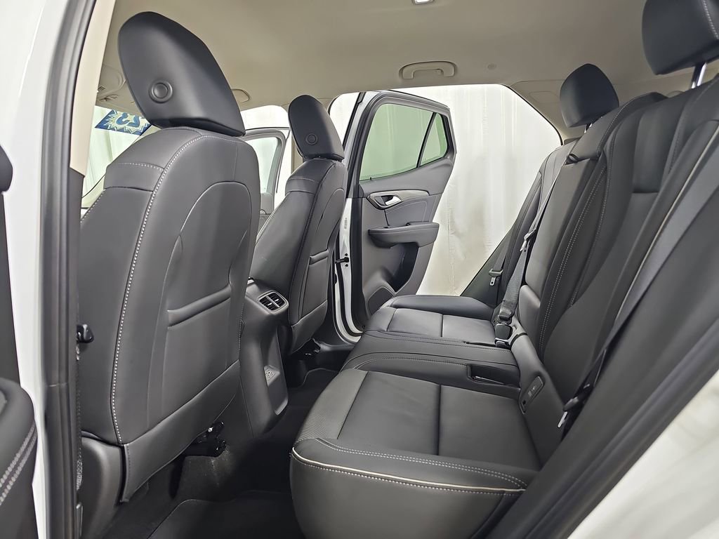 Certified 2023 Buick Envision Essence image 18