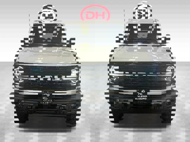 New 2025 Ford Bronco Badlands image 14