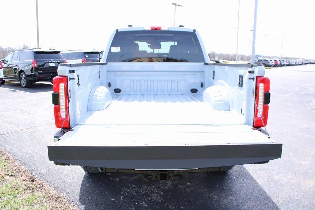 New 2026 Ford F350 XLT w/ XLT Premium Package image 13