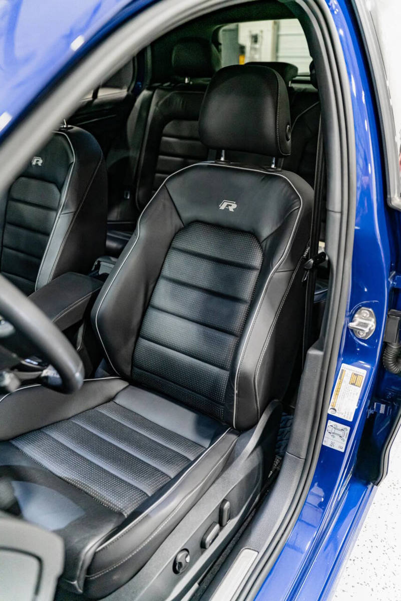 Used 2019 Volkswagen Golf R 4-Door AWD/4WD image 13