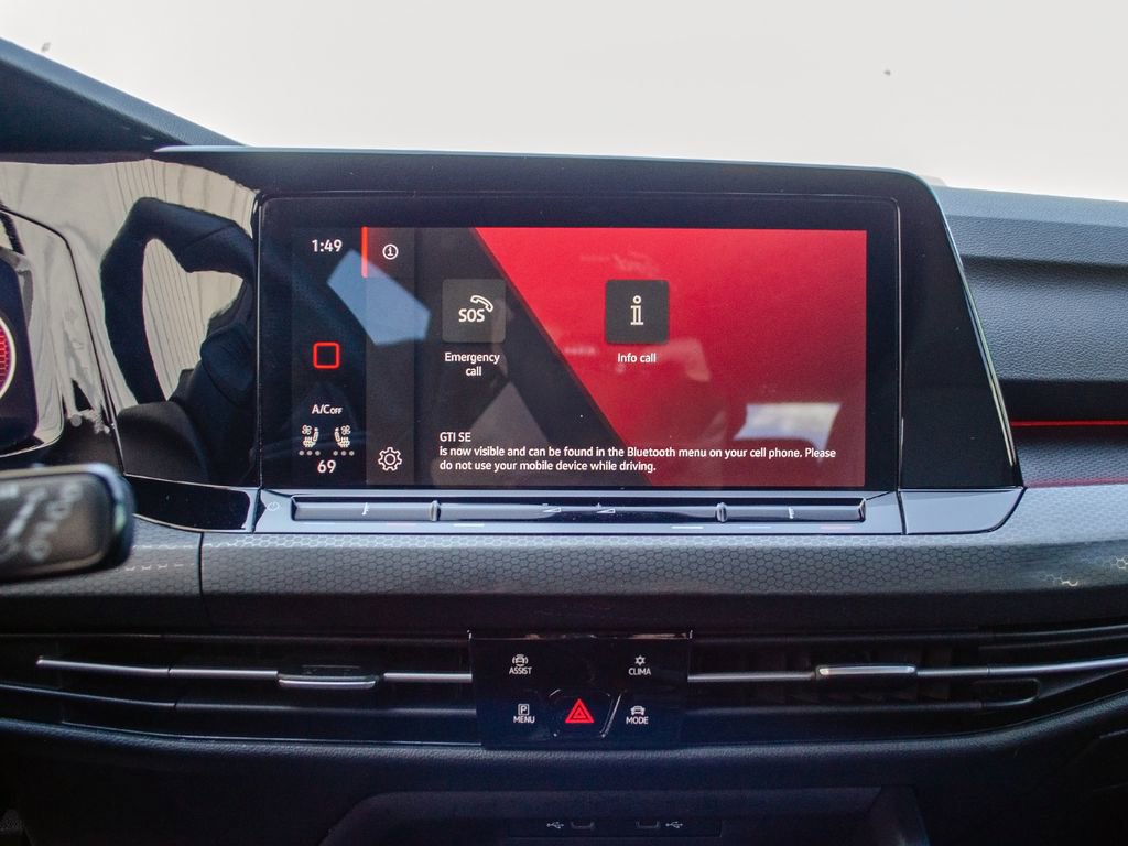 Used 2022 Volkswagen GTI SE FWD image 20