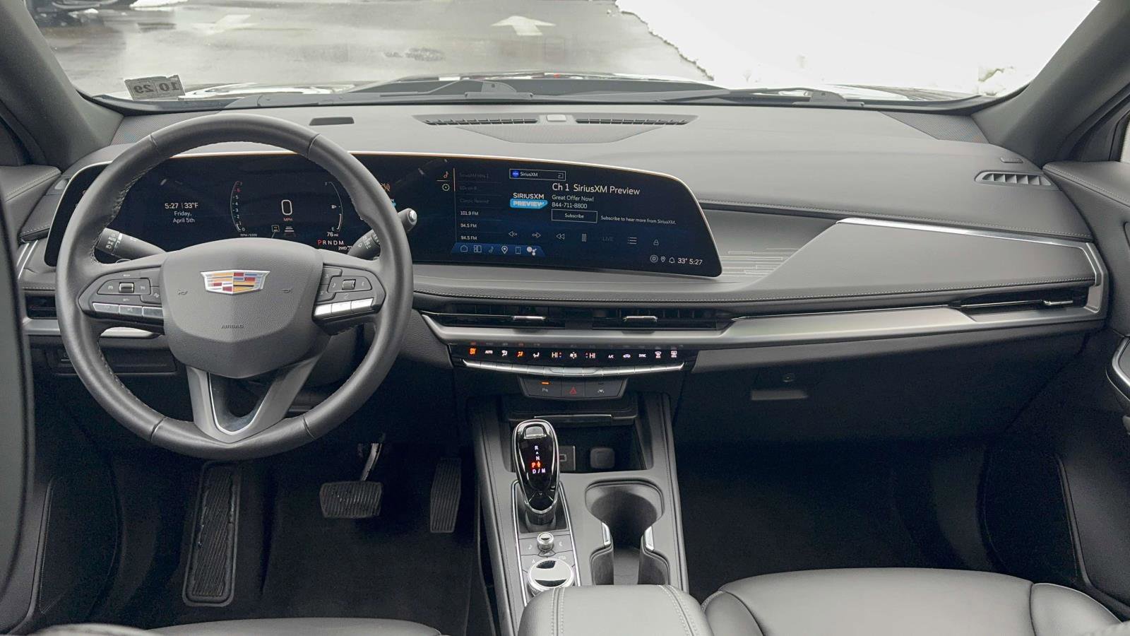 Used 2025 Cadillac XT4 Premium Luxury image 27