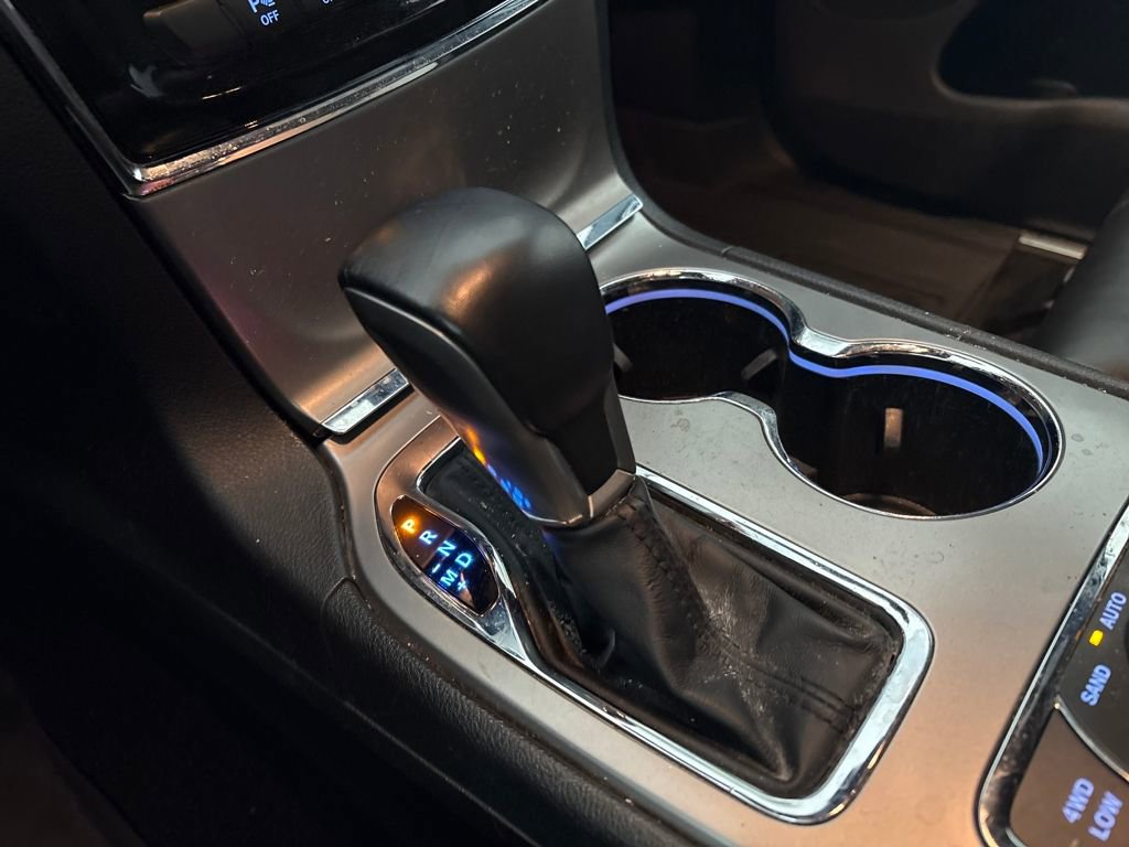 Used 2022 Jeep Grand Cherokee Limited w/ Tech Group image 25