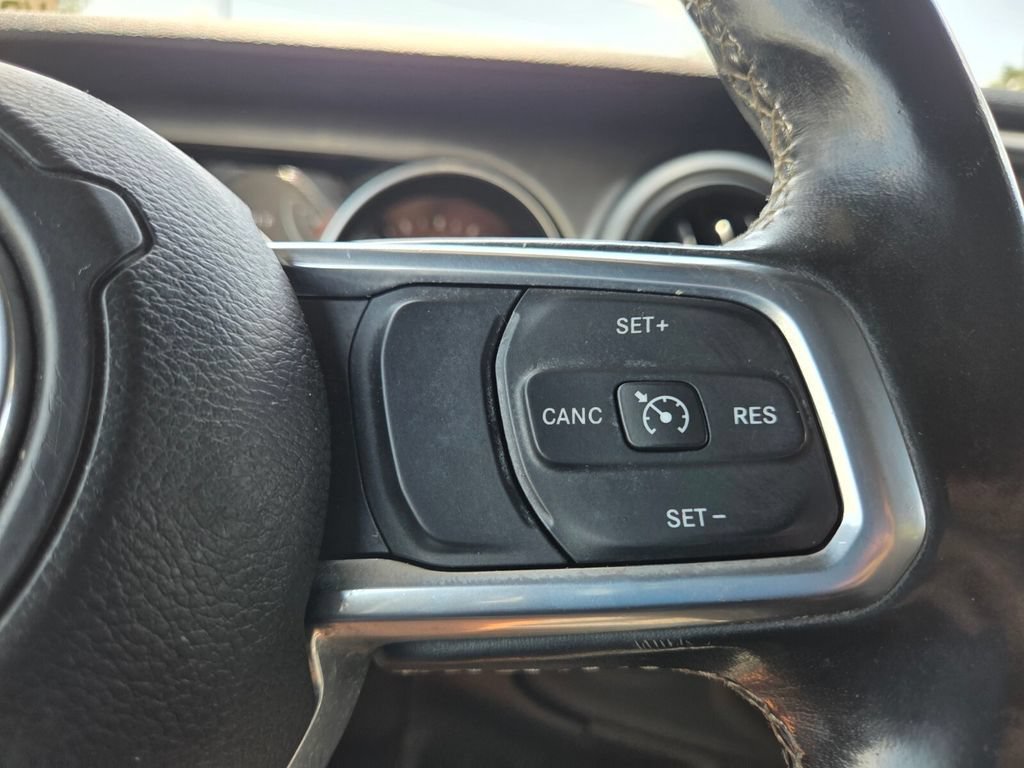 Used 2020 Jeep Gladiator Sport w/ Quick Order Package 24S AWD/4WD image 14