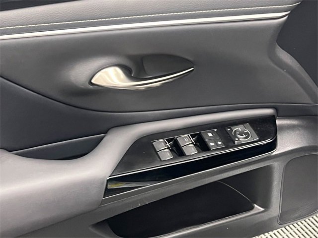 Certified 2024 Lexus ES 350 w/ Accessory Package (Z2) image 10
