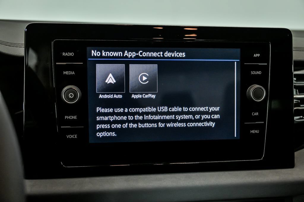New 2026 Volkswagen Jetta SE FWD image 13