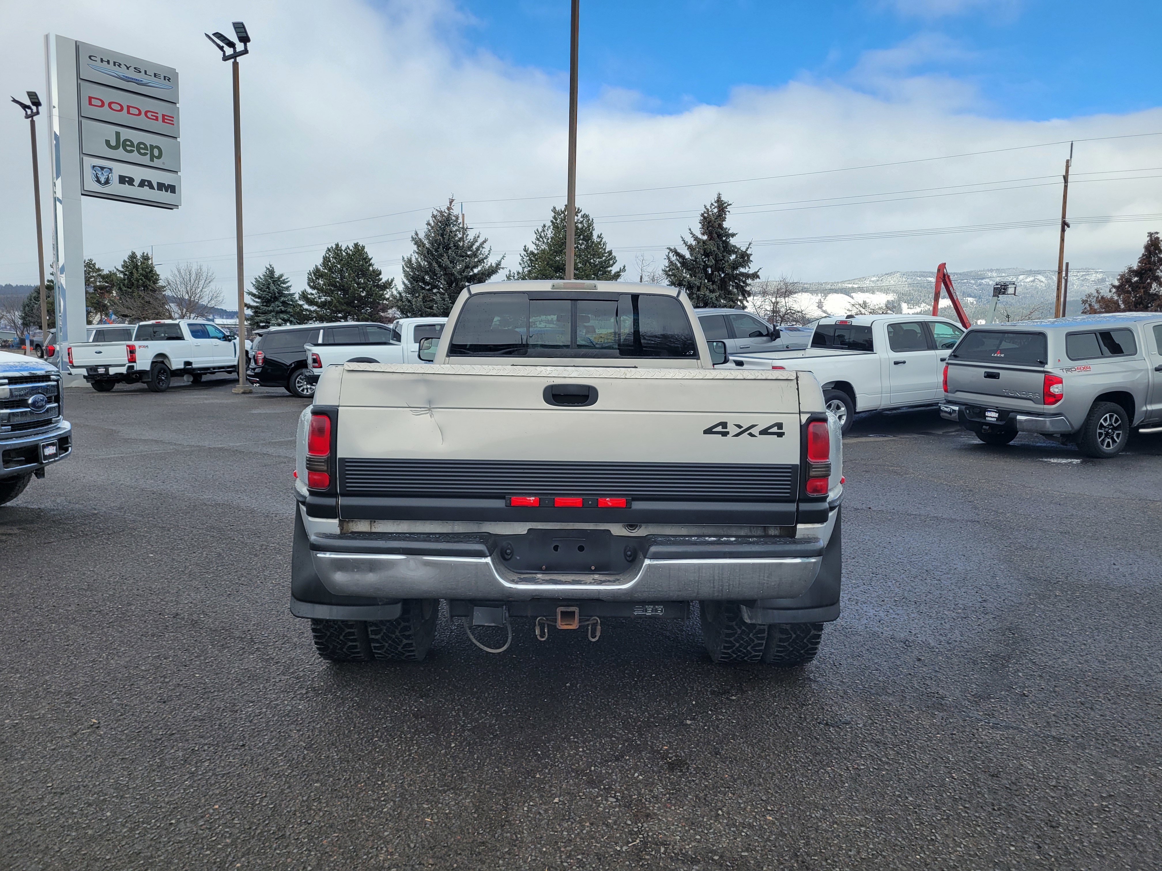 Used 1999 Dodge Ram 3500 Truck 4x4 Quad Cab image 4