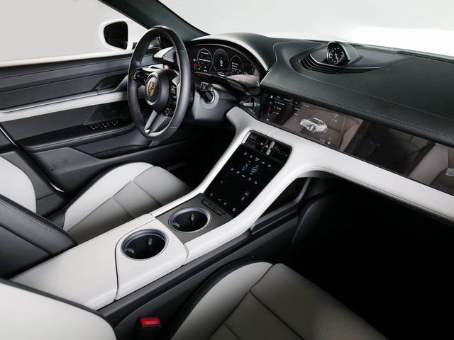 New 2025 Porsche Taycan 4S image 15