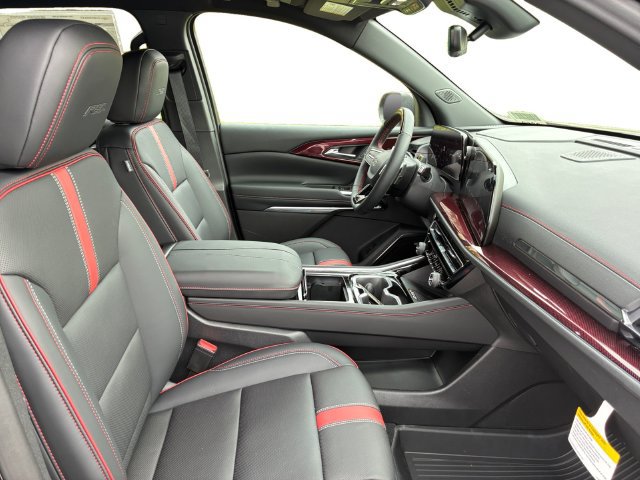 New 2027 Chevrolet Traverse RS w/ LPO, Floor Liner Package AWD/4WD image 13