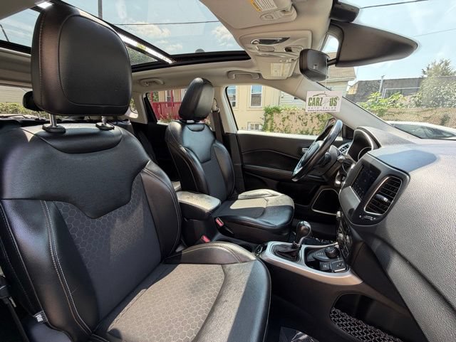 Used 2020 Jeep Compass Latitude AWD/4WD image 24
