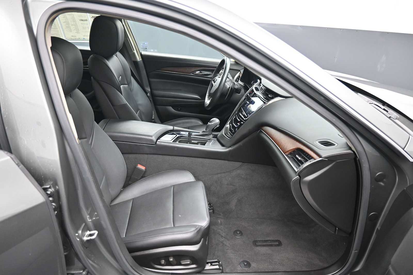 Used 2016 Cadillac CTS AWD Sedan w/ Seating Package image 26
