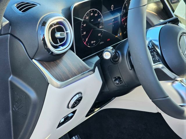 New 2026 Mercedes-Benz GLC 300 4MATIC image 15