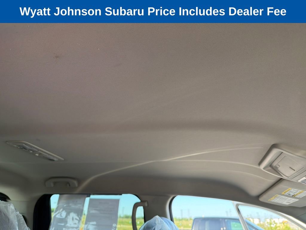 Used 2018 Nissan Titan SV AWD/4WD image 32